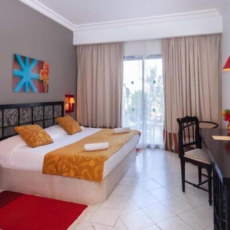 Le Petit Palais & Spa Hotel Mezraia Екстериор снимка