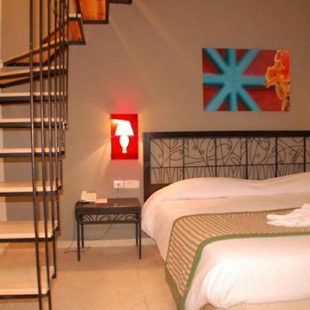 Le Petit Palais & Spa Hotel Mezraia Екстериор снимка